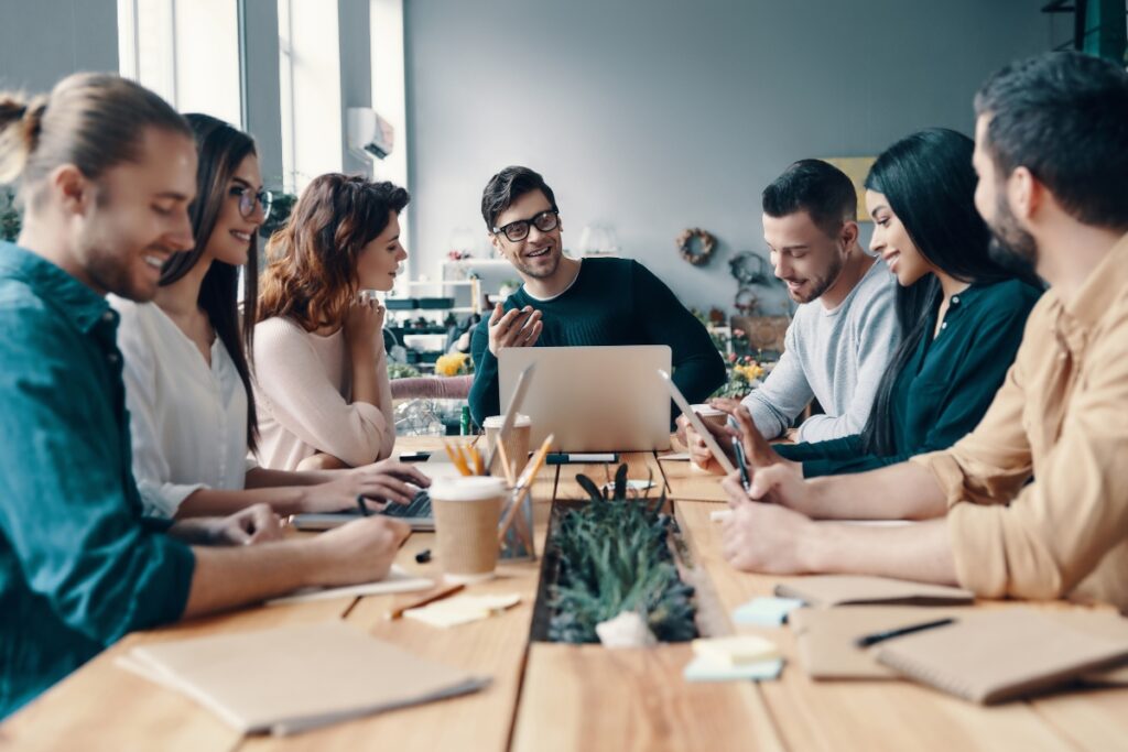 9 Key Tactics for Service Businesses | Brandelux